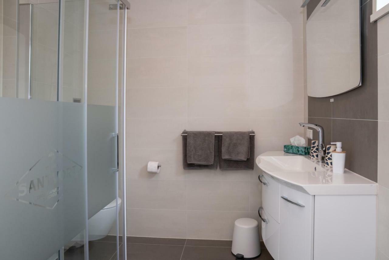 Santvort Luxury Apartment With Private Parking Зандфорт Экстерьер фото